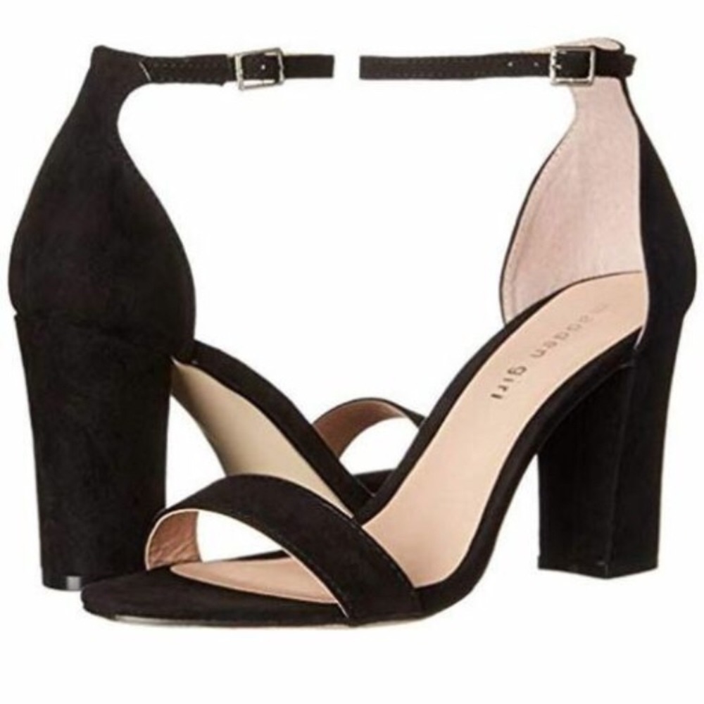 Madden Girl Black Ankle Strap Heels ✨